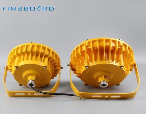 مصباح LED مقاوم للانفجار مع زجاج محدب مقاوم للماء IP66، وعمر افتراضي 50000 ساعة للمواقع الخطرة