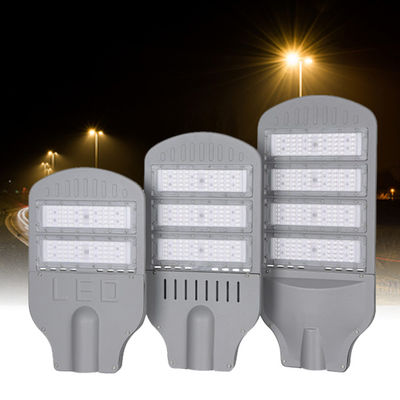 ضوء الشارع LED مقاوم للماء IP65 مع SMD2835/3030 رقاقة لإضاءة الطرق السريعة في نطاق الطاقة 100W-200W