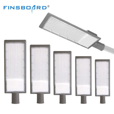 مصباح شارع LED من الألومنيوم المصبوب المقاوم للماء IP66 مع مصباح LED SMD2835 للاستخدام الخارجي