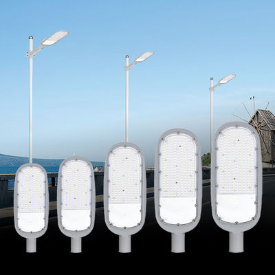 ضوء شارع LED عالي الكفاءة مصبوب من الألومنيوم، مقاوم للماء IP66