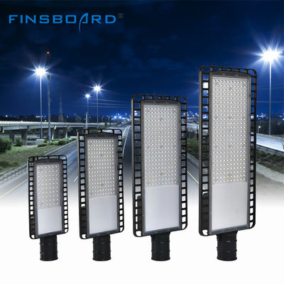 مصباح شارع LED خارجي مقاوم للماء IP66 مع رقائق LED SMD3030 وقوة 50 واط - 200 واط لإضاءة الطرق السريعة والحدائق