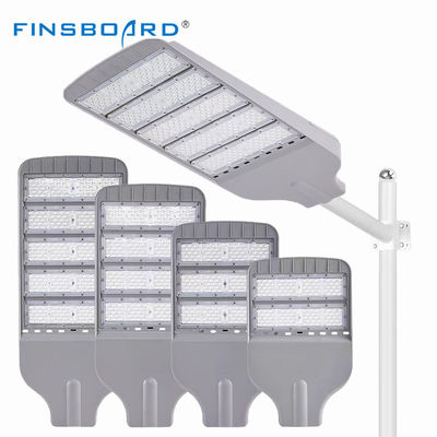 ضوء الشارع LED مقاوم للماء IP65 مع خيارات 100W / 150W / 200W و 3000K / 4000K / 6000K درجة حرارة اللون للإضاءة الخارجية