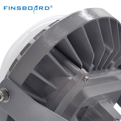 مصباح إضاءة صناعي مرتفع مقاوم للماء IP65 مع درجة حرارة لون 5500-6500K وهيكل من الألومنيوم والزجاج المقسى