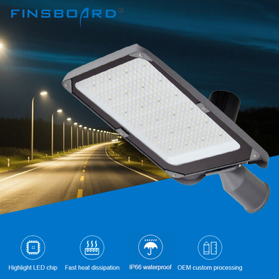 ألومنيوم  ضوء شارع LED للحدائق على الطرقات  IP66 مقاوم للماء موفر للطاقة