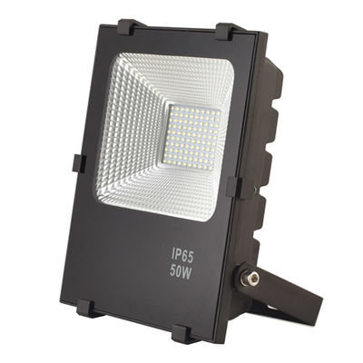 50W RGB LED Flood Light مع IP65 تصنيف مقاوم للماء للإضاءة الخارجية والمسرحية