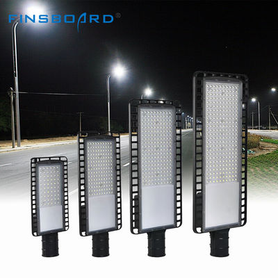 مصباح شارع LED عالي السطوع IP65 ODM OEM صديق للبيئة