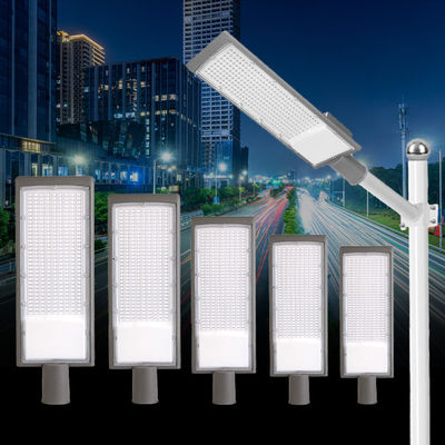 مصباح شارع LED من الألومنيوم المصبوب للطرق السريعة المقاوم للماء AC85-265V 120lm/W