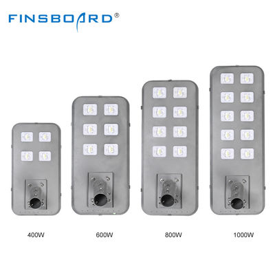مصنع مباشر للخارج مقاوم للماء الطريق كتلة Ip65 متكاملة 400w 600w 800w 1000w كل شيء في واحد LED ضوء الشارع الشمسية