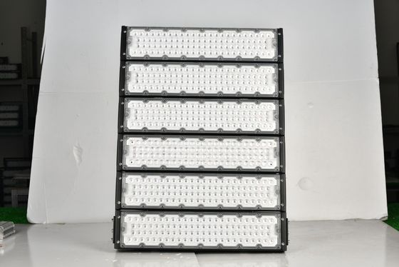 مصباح الفيضانات الخارجي IP65 عالي الضوء 1500w 2000w LED Module Flood Light